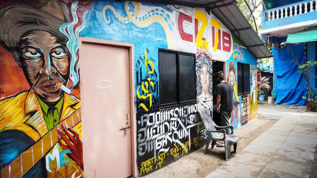 12 Monks - Beachside Hostel Arambol Bagian luar foto