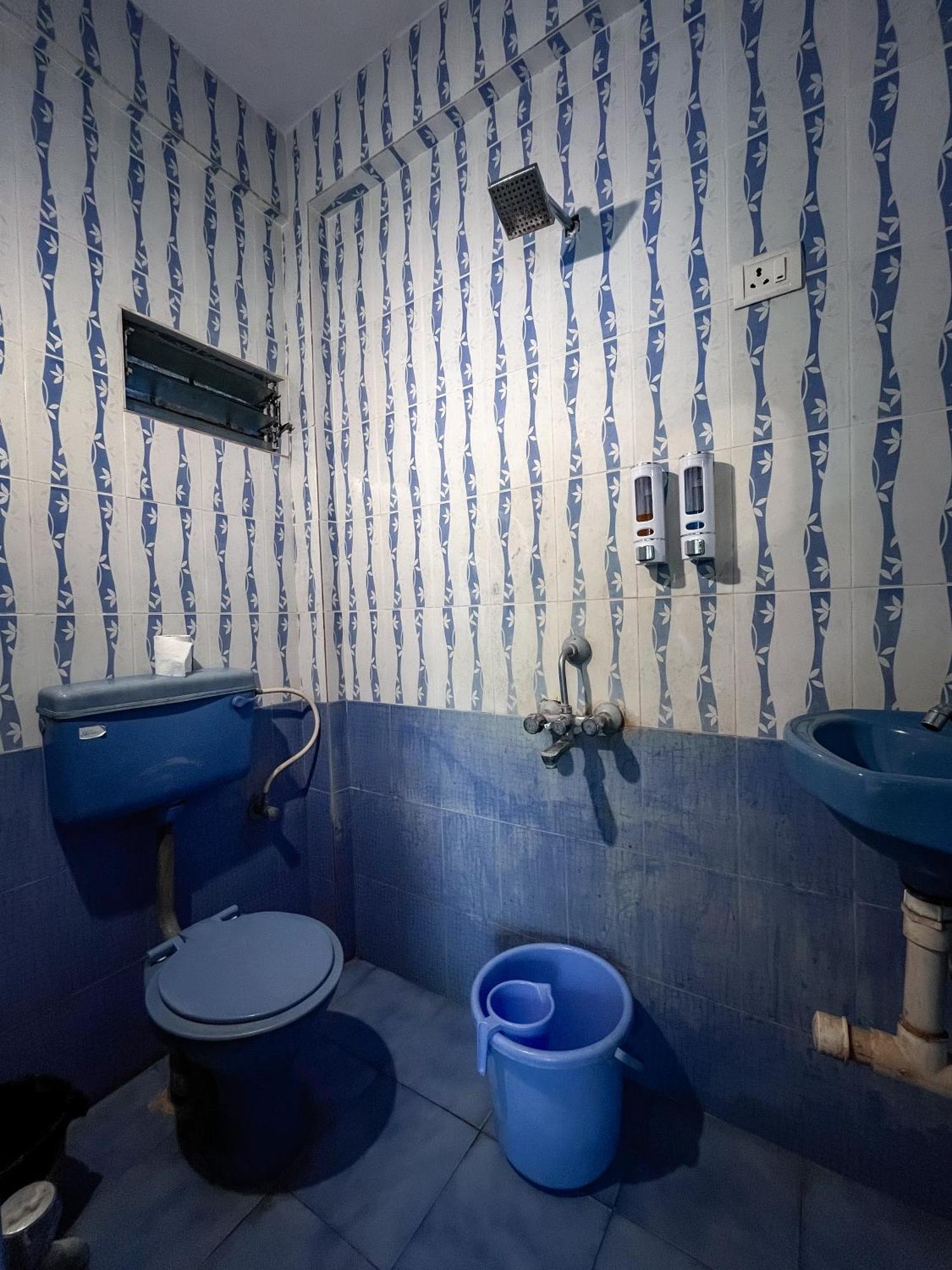 12 Monks - Beachside Hostel Arambol Bagian luar foto