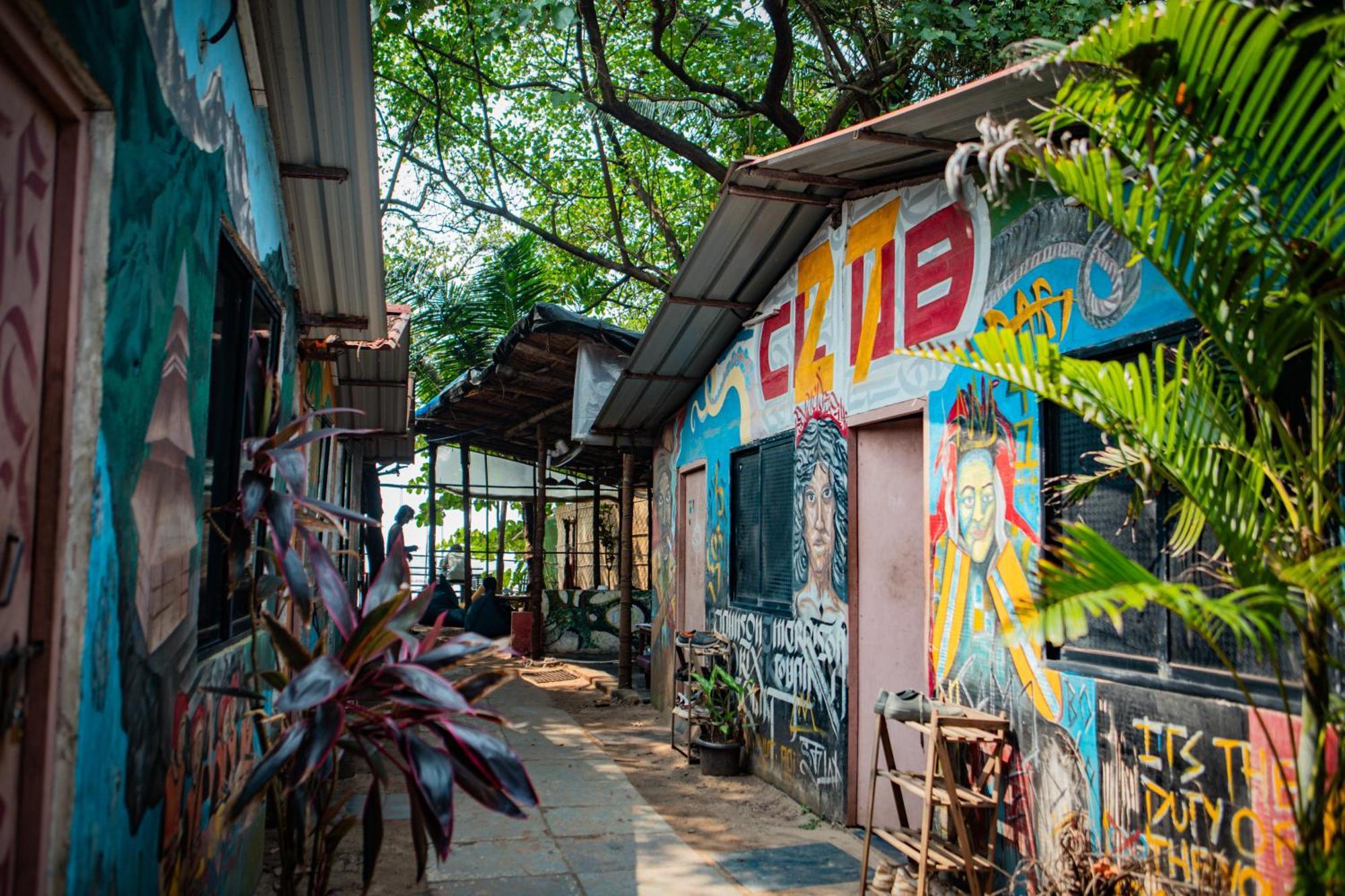 12 Monks - Beachside Hostel Arambol Bagian luar foto